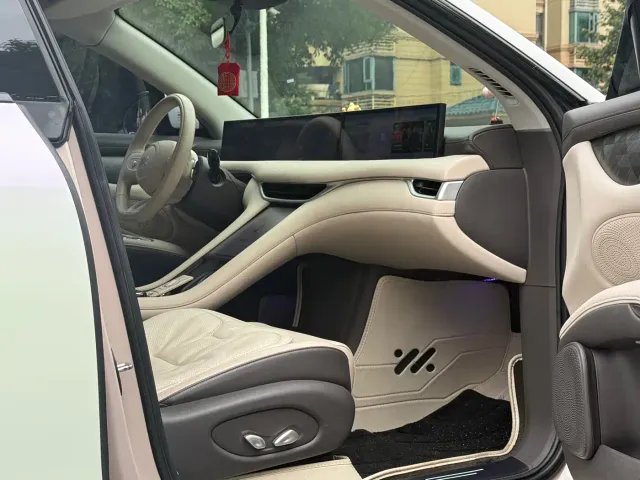 IM Motors LS6 — Фото автомобиля 3