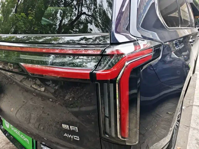 Exeed Landmark C-DM — Фото автомобиля 7
