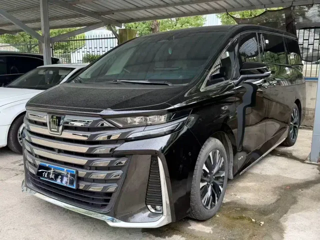 Фотография автомобиля — Toyota Vellfire