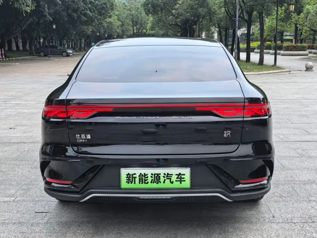 BYD Han — Фото автомобиля 18
