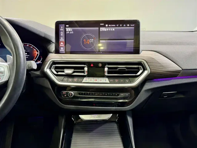BMW X3 — Фото автомобиля 30
