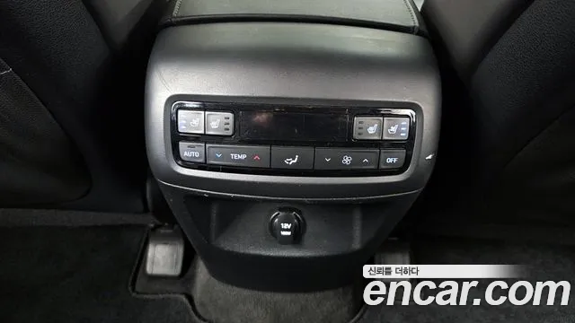 Hyundai Palisade Palisade Дизель 2.2 2WD — Фото автомобиля 19