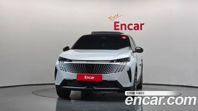 Peugeot 3008 2nd Gen — Фото автомобиля 3