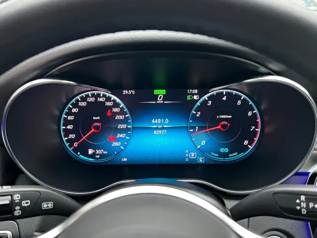 Mercedes-Benz C-Class — Фото автомобиля 17