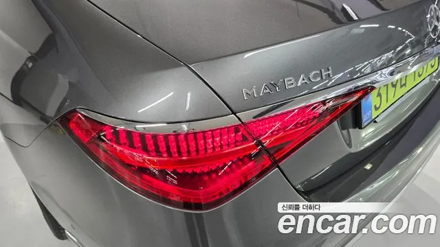 Mercedes-Benz S-Class — Фото автомобиля 13