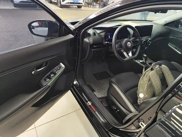 Nissan Sylphy — Фото автомобиля 15