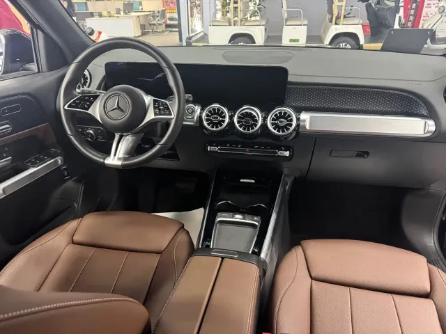 Mercedes-Benz GLB-Class — Фото автомобиля 5