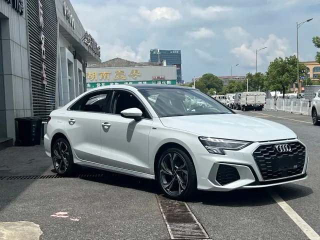 Audi A3 — Фото автомобиля 3
