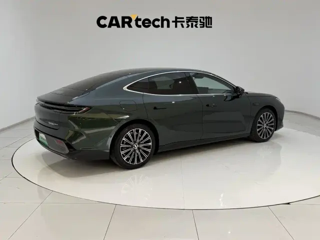 Geely Galaxy Xingyao 8 — Фото автомобиля 5
