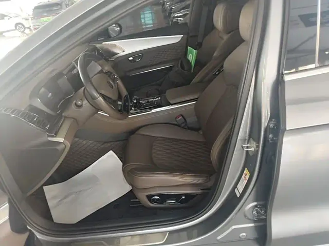 BYD Han — Фото автомобиля 14