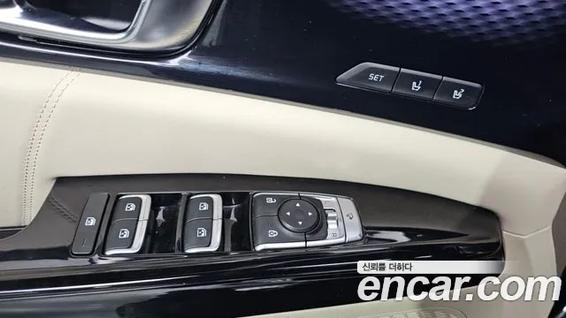 Kia Carnival Generation 4 — Фото автомобиля 27