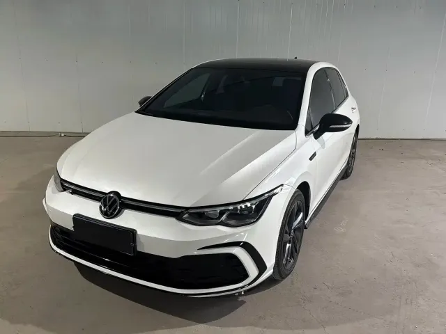 Фотография автомобиля — Volkswagen Golf
