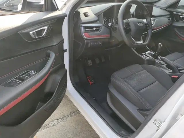 Chery Tiggo 5x — Фото автомобиля 15