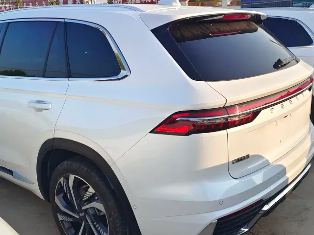 Geely Xingyue L — Фото автомобиля 7