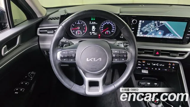 Kia K5 Generation 3 — Фото автомобиля 14
