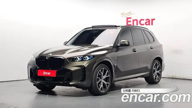 Фотография автомобиля — BMW X5 G05