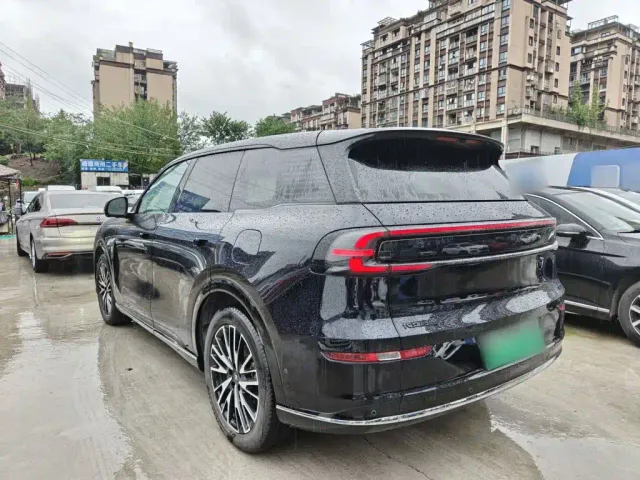 Changan Qiyuan Q07 — Фото автомобиля 4