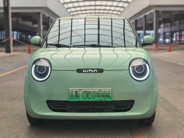 Changan Lumin — Фото автомобиля 2