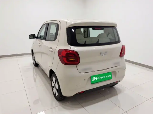 Wuling Hongguang Mini EV — Фото автомобиля 4