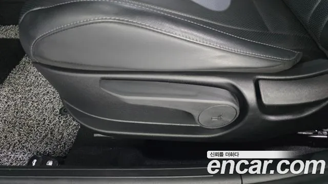 Hyundai Avante CN7 — Фото автомобиля 25