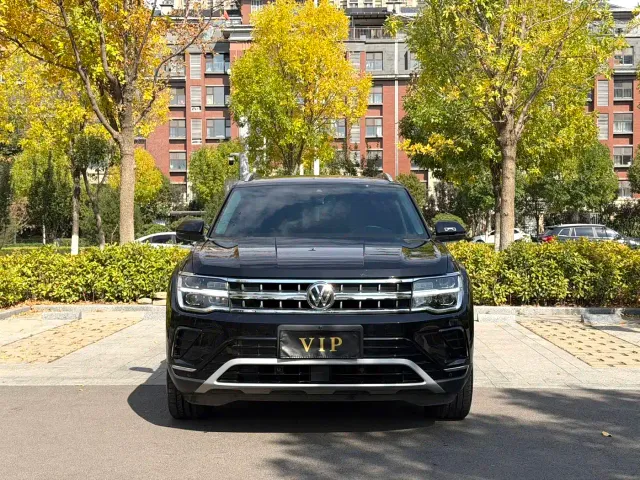 Фотография автомобиля — Volkswagen Teramont