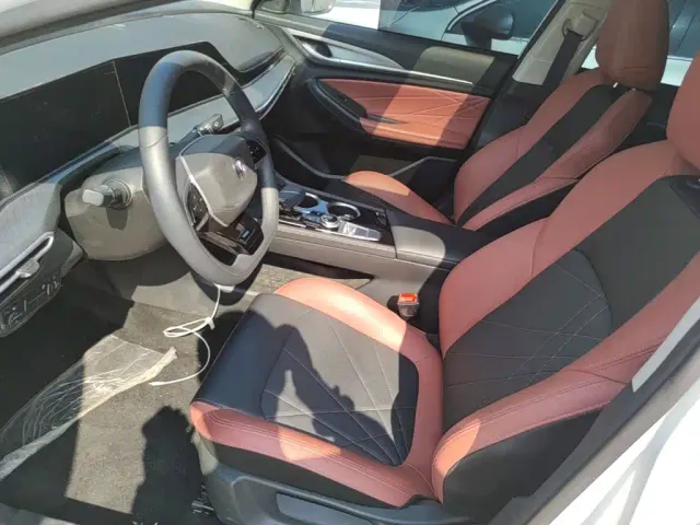 Changan Eado — Фото автомобиля 10