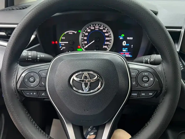 Toyota Corolla — Фото автомобиля 13