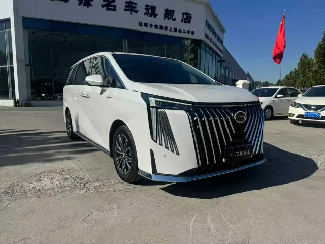 GAC Trumpchi M8 — Фото автомобиля 2