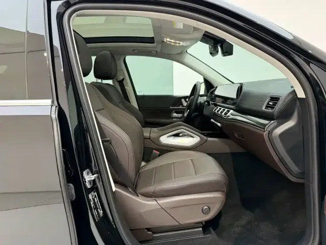 Mercedes-Benz GLE-Class — Фото автомобиля 18