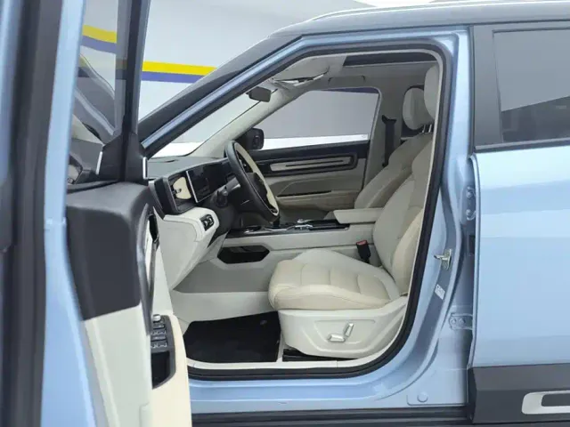Geely ICON — Фото автомобиля 9
