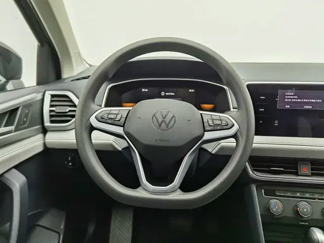 Volkswagen Tharu — Фото автомобиля 11