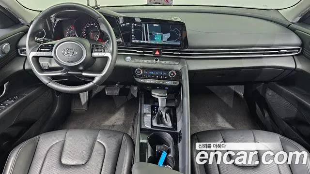 Hyundai AVANTE Avante (CN7) — Фото автомобиля 8