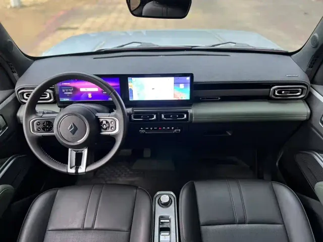 Baojun Yep — Фото автомобиля 11
