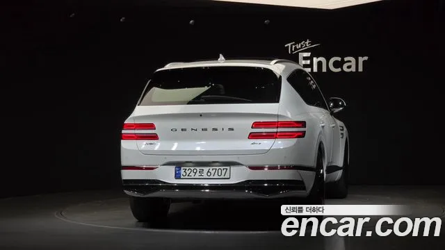 Genesis GV80 2.5T Бензин AWD — Фото автомобиля 4