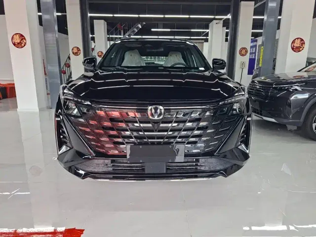 Changan UNI-Z — Фото автомобиля 2