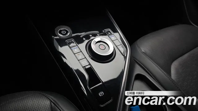 Kia Niro Niro (New) — Фото автомобиля 12
