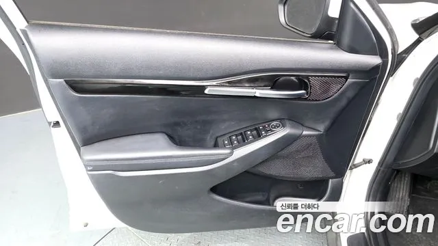 Kia Seltos Seltos Бензин 1.6 турбо 2WD — Фото автомобиля 24