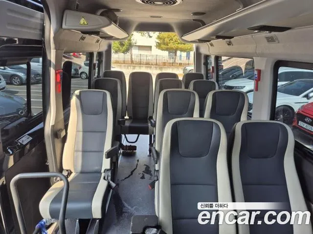 Hyundai Solati — Фото автомобиля 16