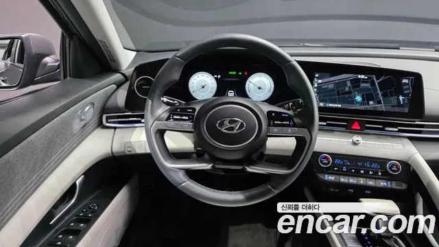 Hyundai AVANTE Inspiration — Фото автомобиля 13