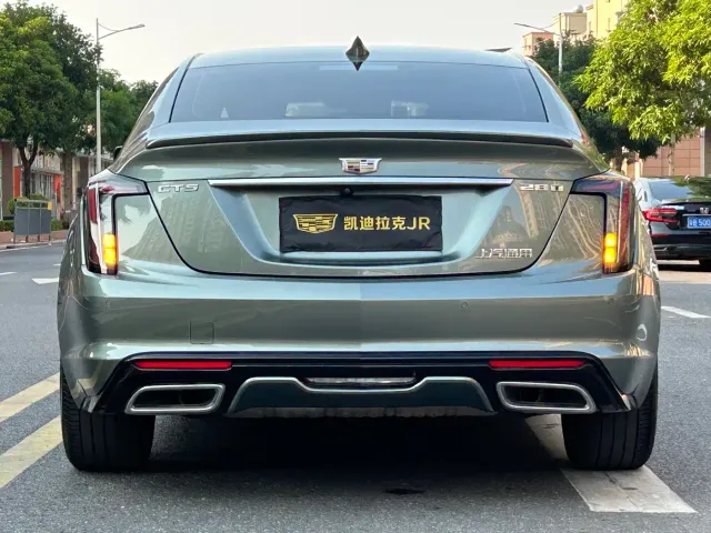 Cadillac CT5 — Фото автомобиля 7