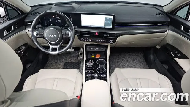 Kia K5 Generation 3 — Фото автомобиля 9