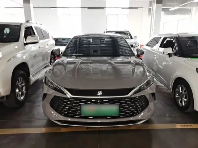 BYD Qin L — Фото автомобиля 2