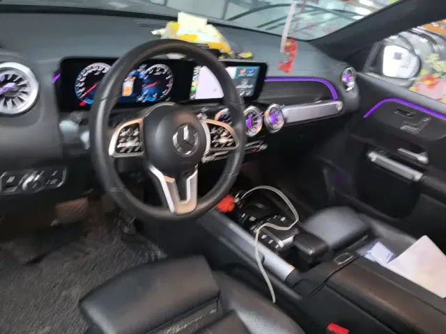 Mercedes-Benz GLB-Class — Фото автомобиля 12