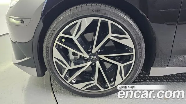 Hyundai Ioniq 6 — Фото автомобиля 5
