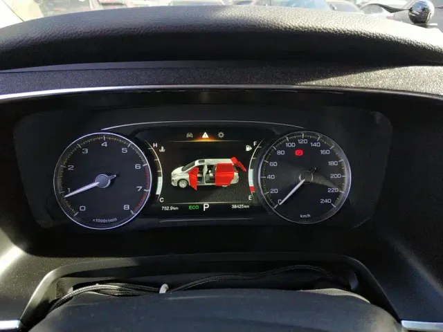 GAC Trumpchi M8 — Фото автомобиля 14