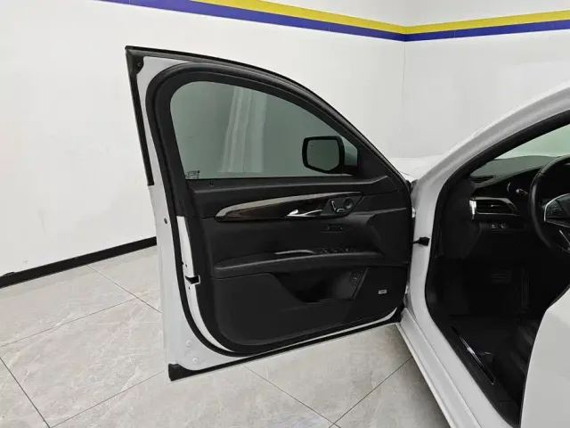 Cadillac CT6 — Фото автомобиля 7