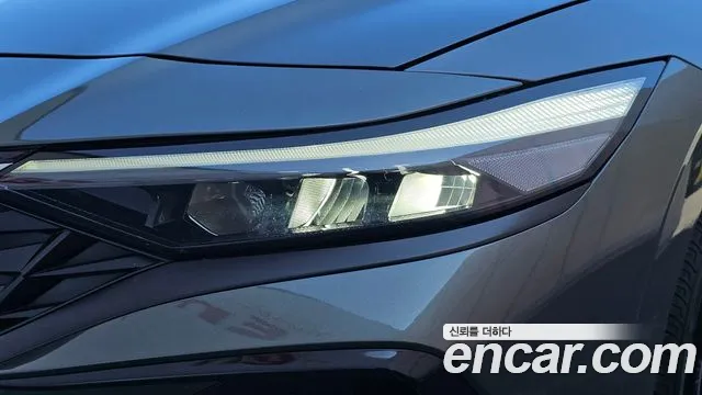 Hyundai Avante CN7 — Фото автомобиля 7