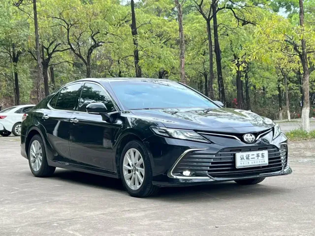 Toyota Camry — Фото автомобиля 3