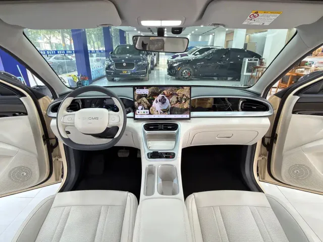 Geely Starry Wish — Фото автомобиля 5