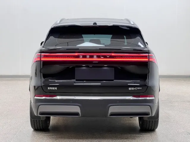 Geely Galaxy M7 — Фото автомобиля 5